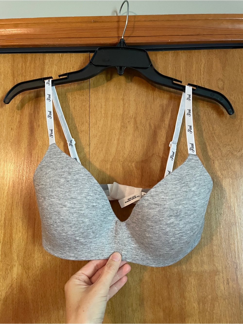 PINK Victoria's Secret Gray Wireless T-Shirt Bra with White Logo Straps